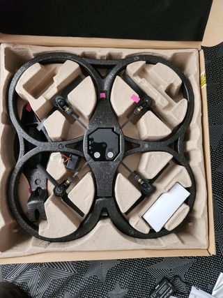 AR DRON PARROT 2.0 Iphone ,dos baterías nuevo.