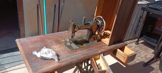 Máquina de coser Wertheim