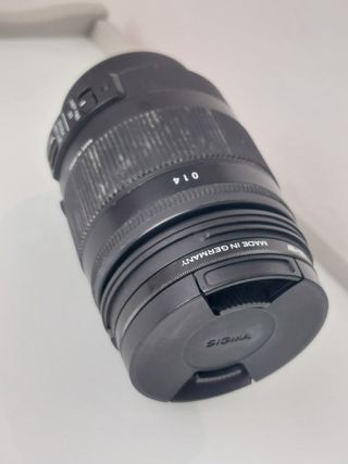 Objetivo Sigma 18-200