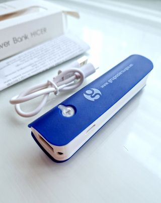 Batería Externa Portátil 2200 mAh Móvil Tablet