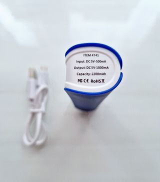 Batería Externa Portátil 2200 mAh Móvil Tablet