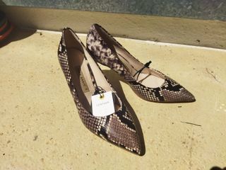 Zapatos de tacón grises talla 35
