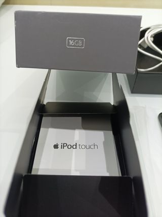 IPOD TOUCH 8G AÑO 2008