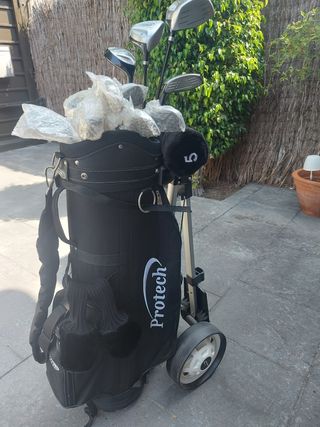 Carro de golf con palos de grafito