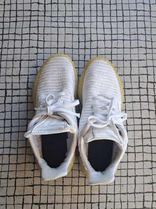 Zapatillas Adidas Sobakov blancas