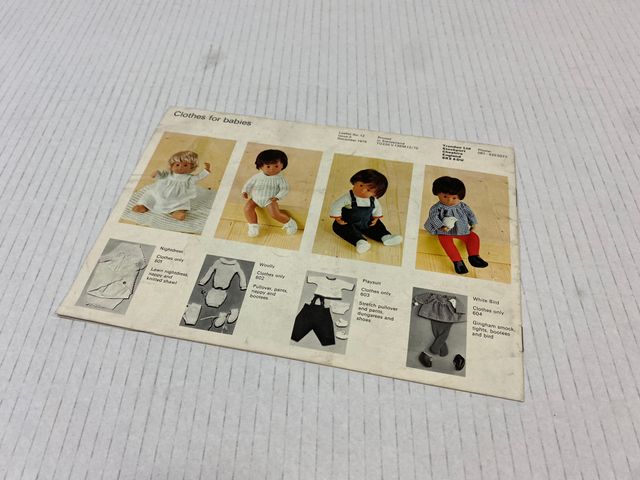 CATALOGO DI BAMBOLE SASHA DOLLS DELL'ANNO 75