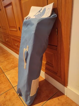 Hamaca bebe Chicco pocket relax. Muy poco uso.