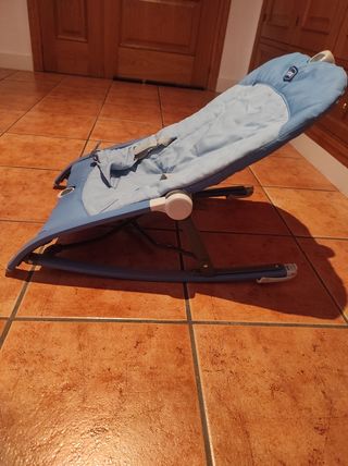 Hamaca bebe Chicco pocket relax. Muy poco uso.