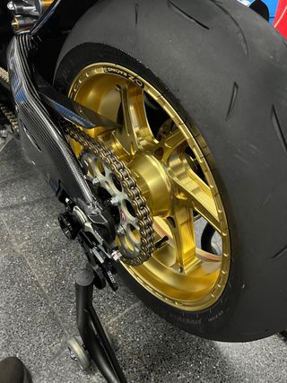 Juego Llantas Oz para Yamaha r1 r6 2017 +