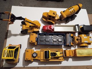 Máquinas de obra de plástico