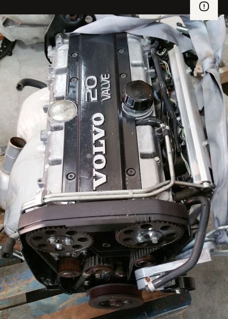 MOTOR VOLVO V40 2.0T 160cv. 4 cil. Año 2.000