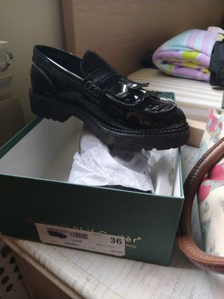 Mocasin negro charol