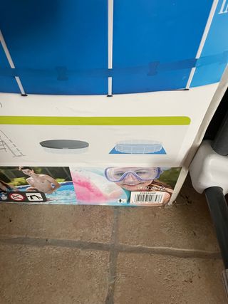 Piscina  Intex de 4,6 m ancho x 1.22 alto