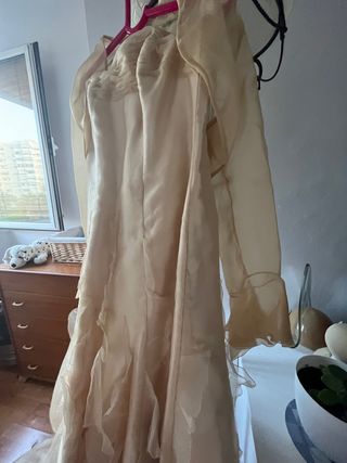 vestido de novia hanibal laguna y torera