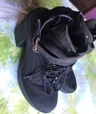 Botas con plataforma Bershka talla 38