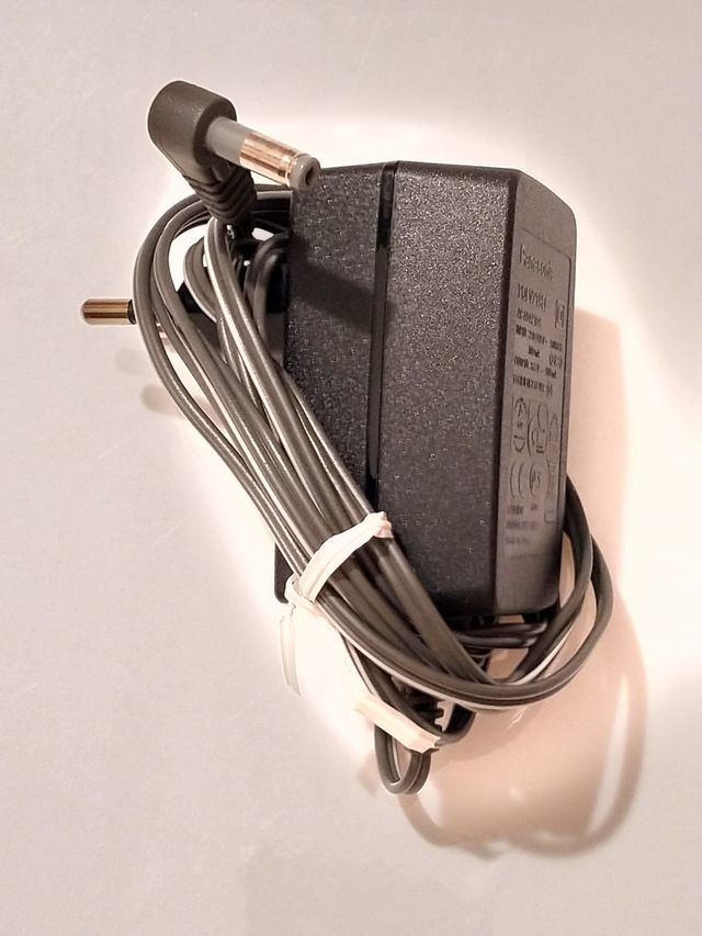 Adaptador corriente Panasonic PQLV219CE