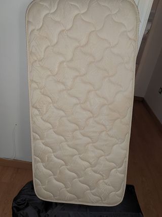 Cuna de viaje