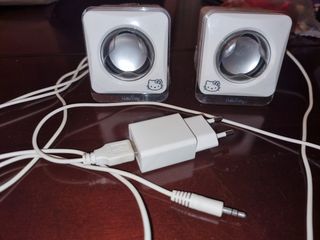 Altavoces Hello Kitty