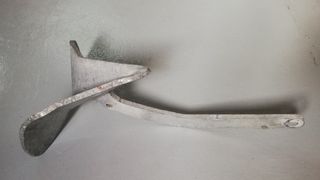 Ancla galvanizada modelo DELTA