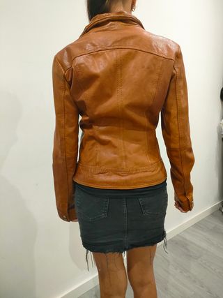 Cazadora piel