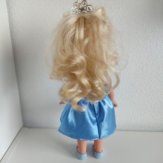 Muñeca Cenicienta 30-35 cms