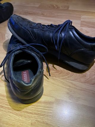 Zapatos pareoes originales , talla 44