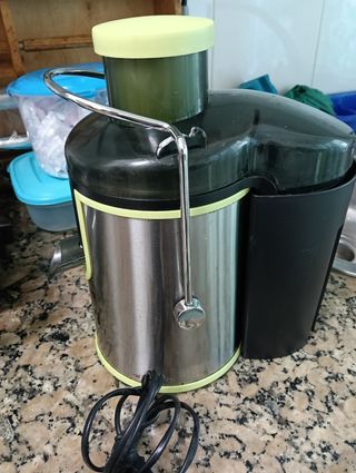 Cafetera ufesa,más licuadora