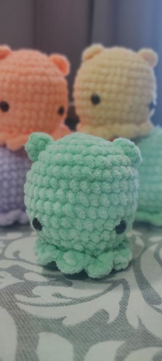 Muñeco de crochet