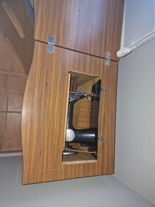 Máquina de coser antigua Sigma