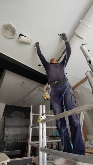 Manitas y Maderas Ayala