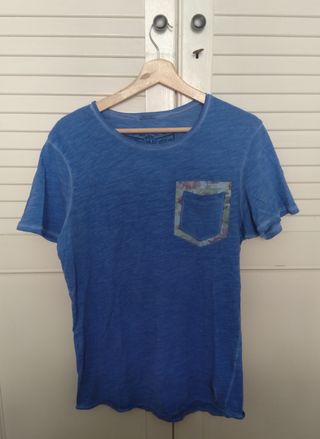 Camiseta azul de Jack&Jones con bolsillo (S)