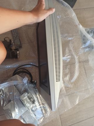 TELEVISOR LG RZ-17LZ50 y regalo el TDT