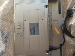 TELEVISOR LG RZ-17LZ50 y regalo el TDT