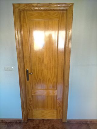 Puerta madera de pino 11 unidades