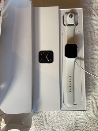 APPLE WATCH SERIES 5