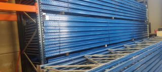 Venta de lote de estanterías konvex