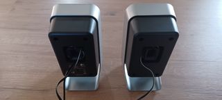 Altavoces 2.0 Logitech