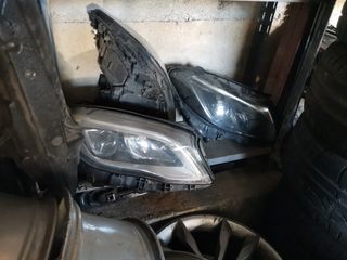 Faros Mercedes