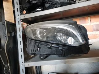 Faros Mercedes