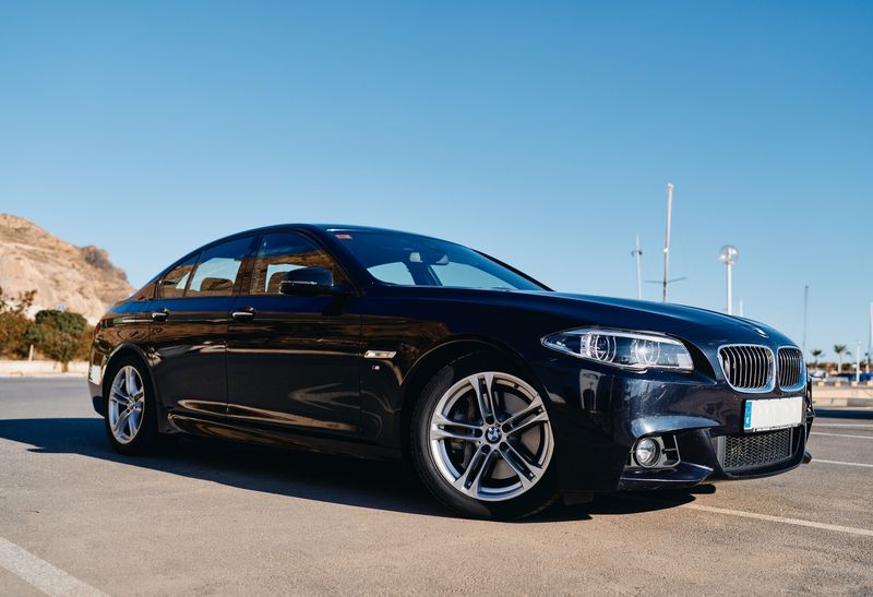 BMW Serie 5 2016 - foto 1