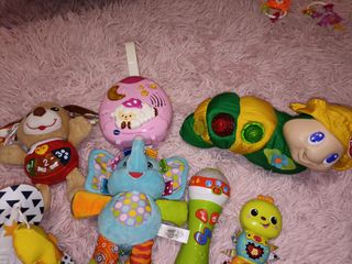 Juguetes musicales bebés