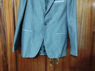 Traje con camisa