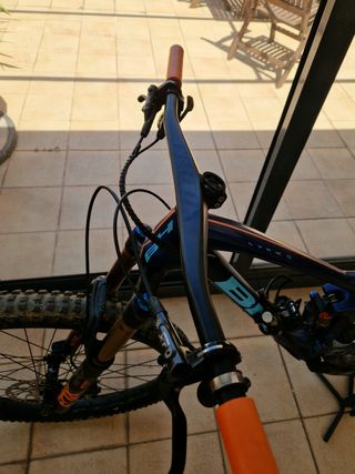 BH LYNX 5 CARBON LT