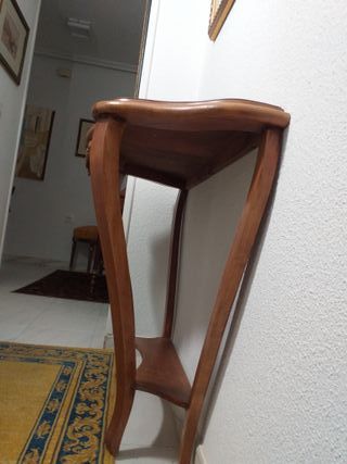 CONSOLA DE NOGAL ANTIGUA