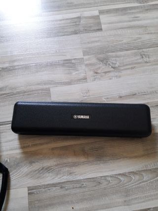 Flauta travesera Yamaha 281