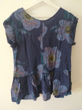Blusa peplum