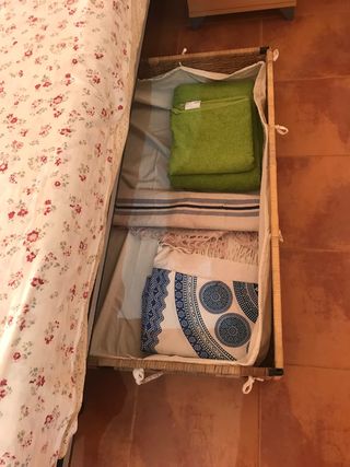 Cajonera bajo cama matrimonio ikea