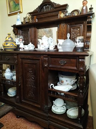 SALÓN COMEDOR MADERA TALLADA COMPLETO