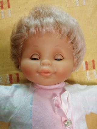 Famosa bambola di pezza 1983