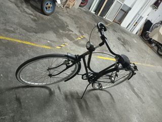 Bicicleta antigua holandesa